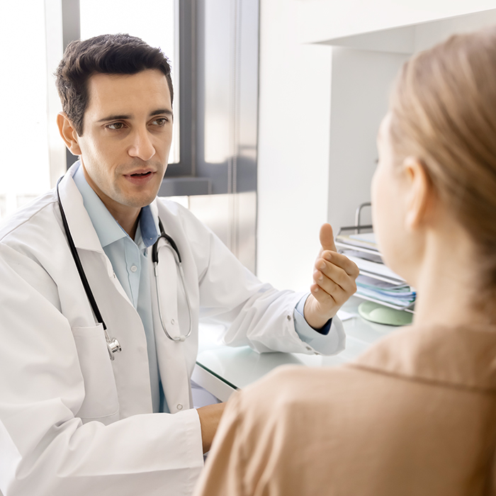 patient visiting a cardiologist